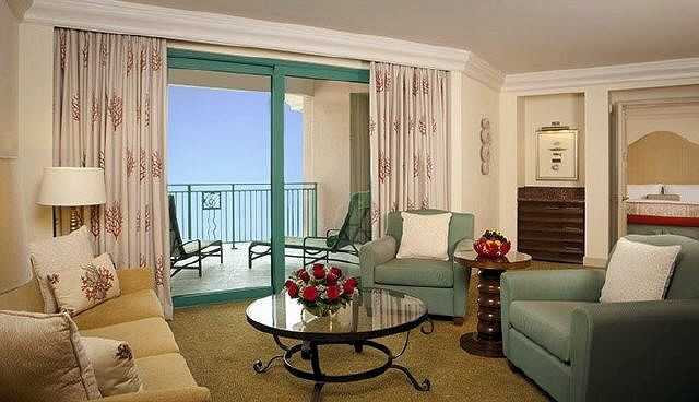 Atlantis Imperial Club Room