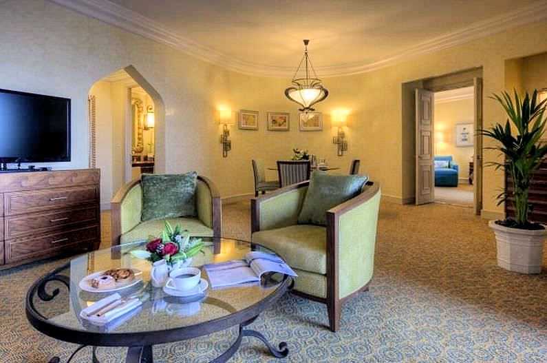 Atlantis Terrace Suite